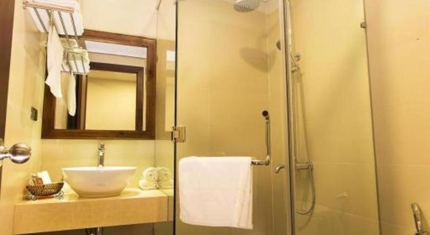 Grand Sea View Hotel Дананг Экстерьер фото